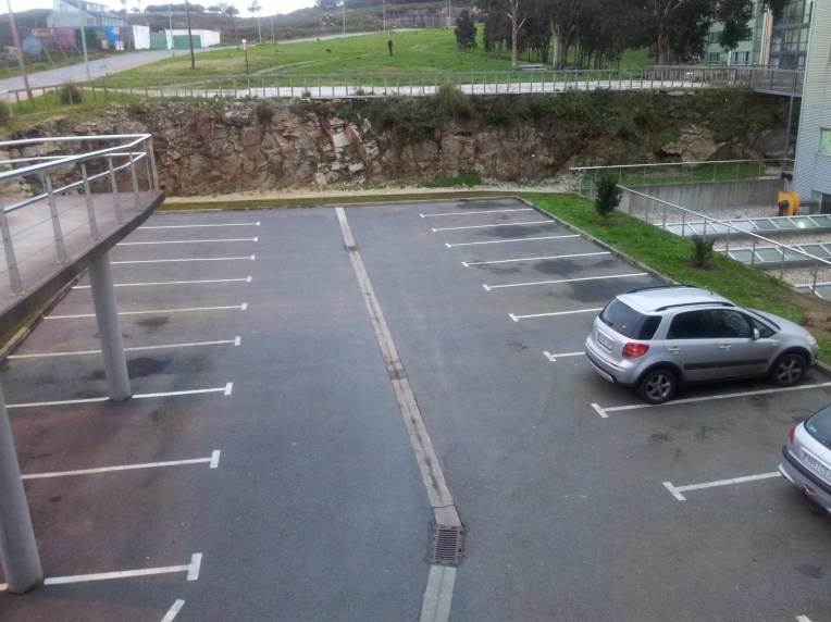 Parking Los Rosales-scaled