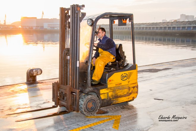 Trabajando al amanecer